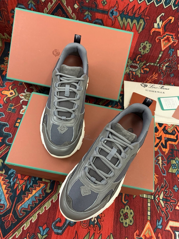 スーパーコピーブランド靴側面デザイン